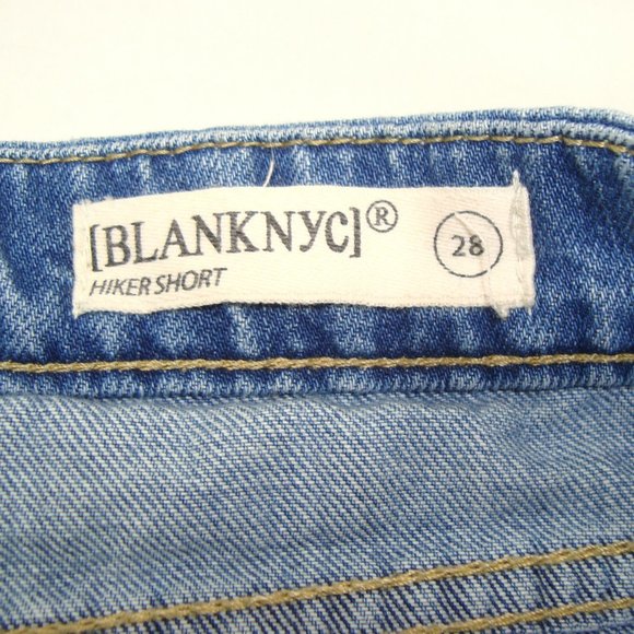 BLANK NYC Embroidered Festival Distressed Hiker Short Size 28 - Picture 2 of 6